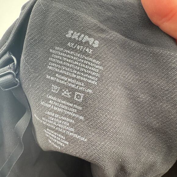 Skims Square Neck Mid Thigh Bodysuit Black Onyx Size 4X NWOT - Picture 6 of 6